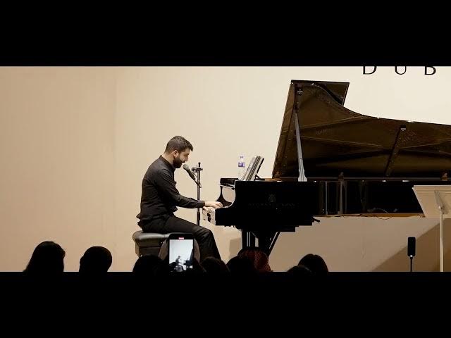 Singing Pianist at Steinway and Sons